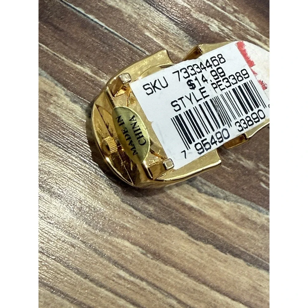 MINIATURE Quartex Mini CLOCK Gold Tone Cello
